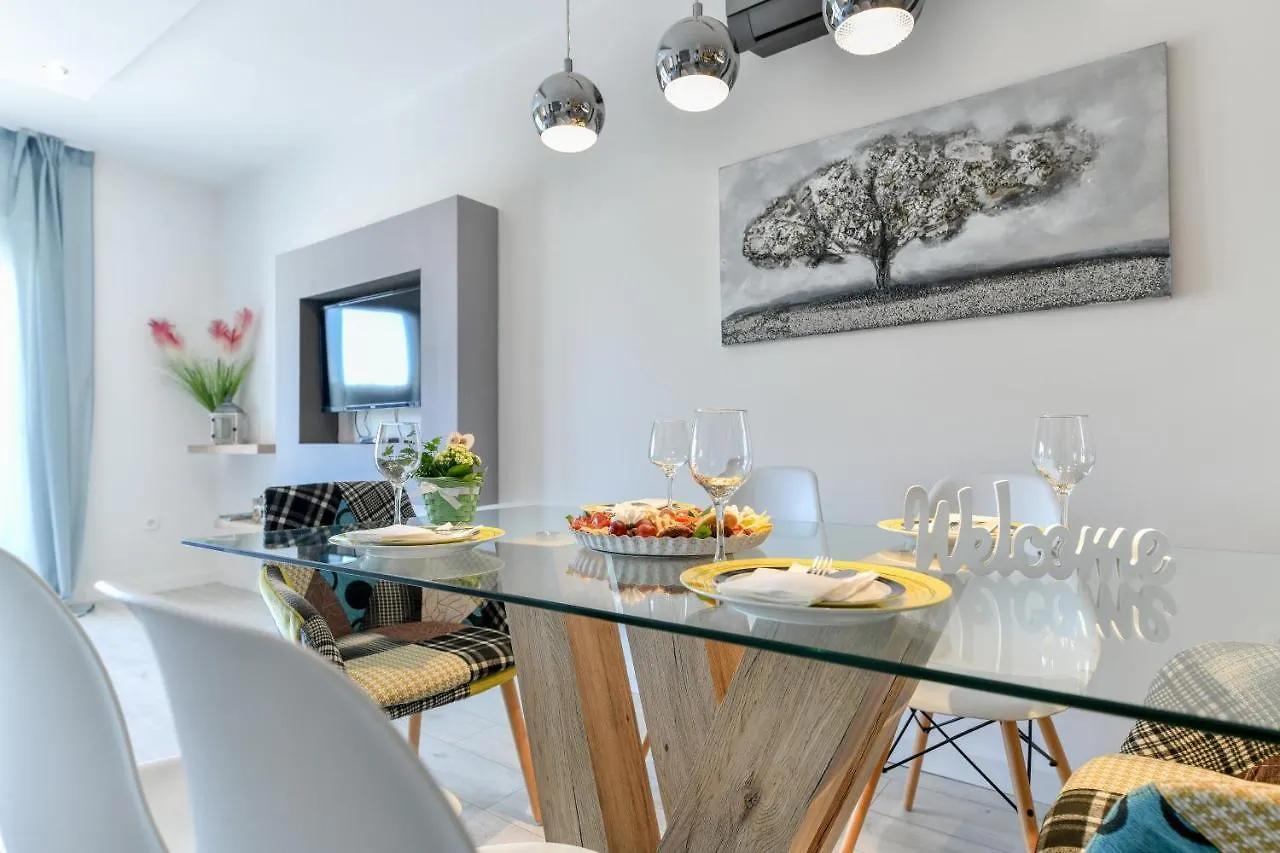 Luxurious Villa Natali Pridraga Ferienhaus