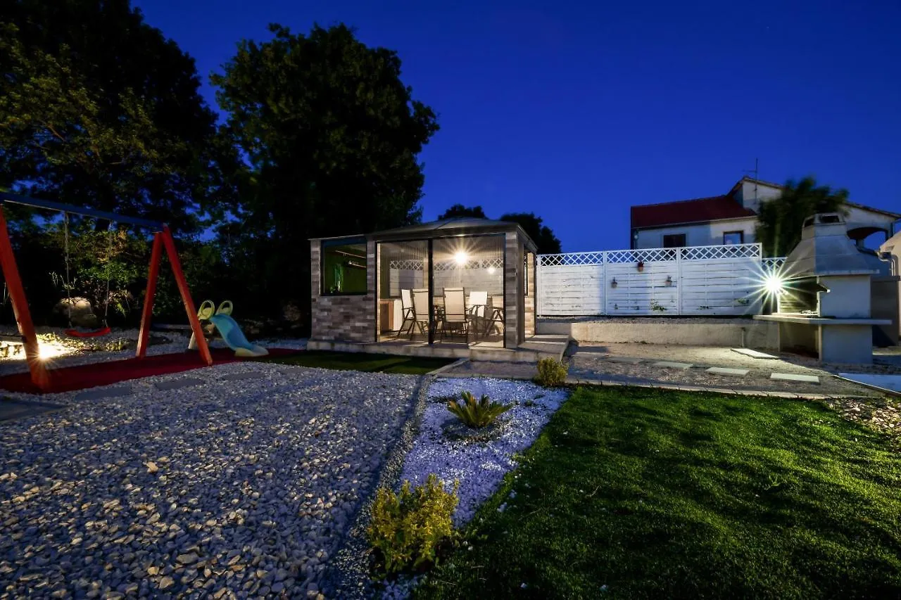 Luxurious Villa Natali Pridraga Holiday home